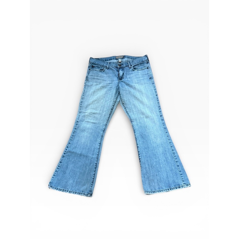 Abercrombie & Fitch Womens Flare Jeans Light Wash 100% Cotton‎ Size 10 Short